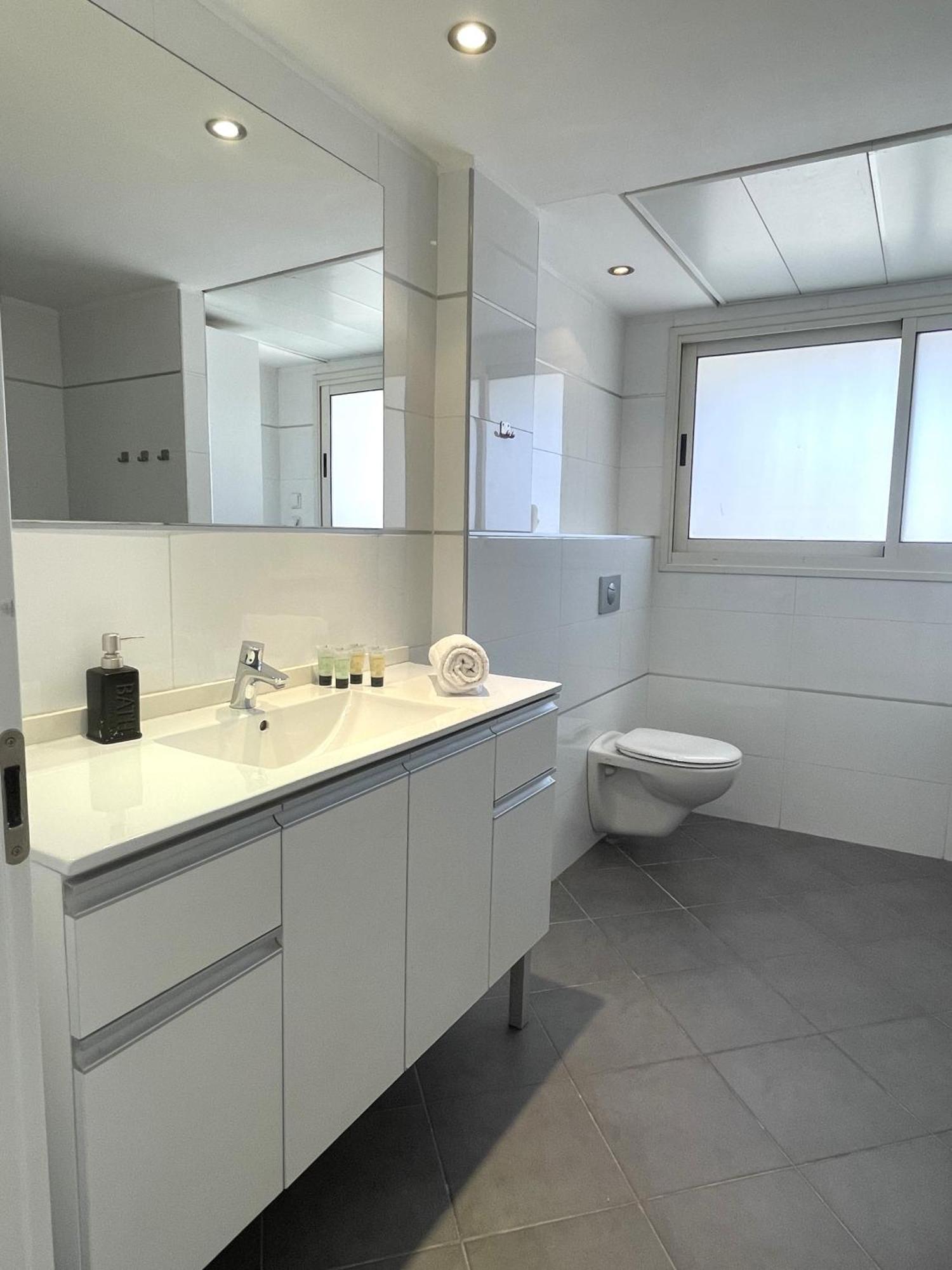 3br Garden Golf Apartment